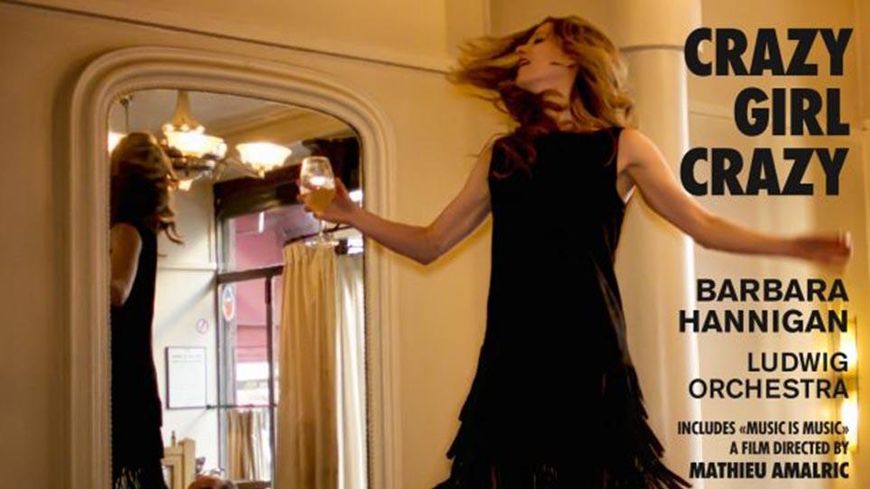 Barbara Hannigan enregistre son premier album en tant que chanteuse et chef, Le disque "Crazy Girl Crazy" sorti le 22 septembre chez Alpha est assorti d'un film documentaire réalisé par Mathieu Amalric "Music is Music".