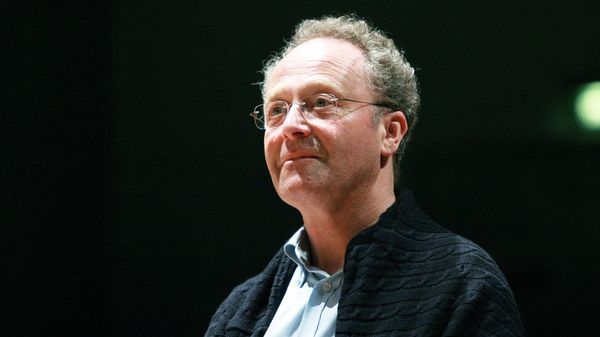 Emmanuel Krivine, "C’est la matière qui fait le phrasé " (4/5)