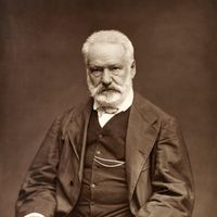 Portrait photographique de Victor Hugo publié dans la revue illustrée Galerie contemporaine, littéraire, artistique qui faisait partie d'une série publiée par Goupil & Cie. (1876)