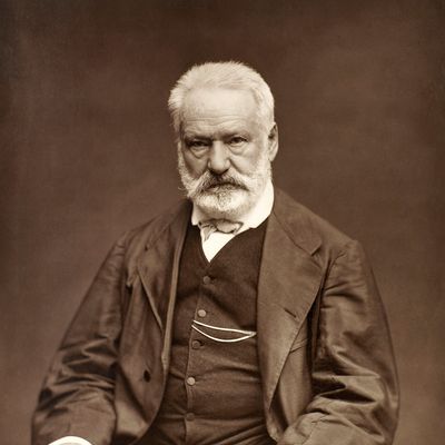 Portrait photographique de Victor Hugo publié dans la revue illustrée Galerie contemporaine, littéraire, artistique qui faisait partie d'une série publiée par Goupil & Cie. (1876)