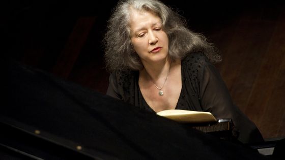 Martha Argerich Lugano 2014 (6 May 2015) - Photographer: Adriano Heitmann/Immagina Copyright: Warner Classics