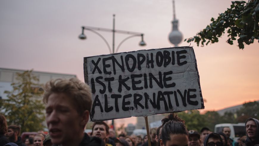 Le 25 Septembre 2017 à Berlin, Cologne, Hambourg... des milliers de personnes battent le pavé contre l'AfD