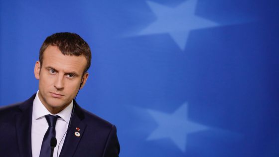 Emmanuel Macron devrait garder son cap : plaider pour une Europe souveraine à plusieurs vitesses ©AFP - THIERRY ROGE / BELGA MAG