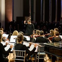 Zahia Ziouani et l'Orchestre Symphonique Divertimento, à la Cité du Cinéma
