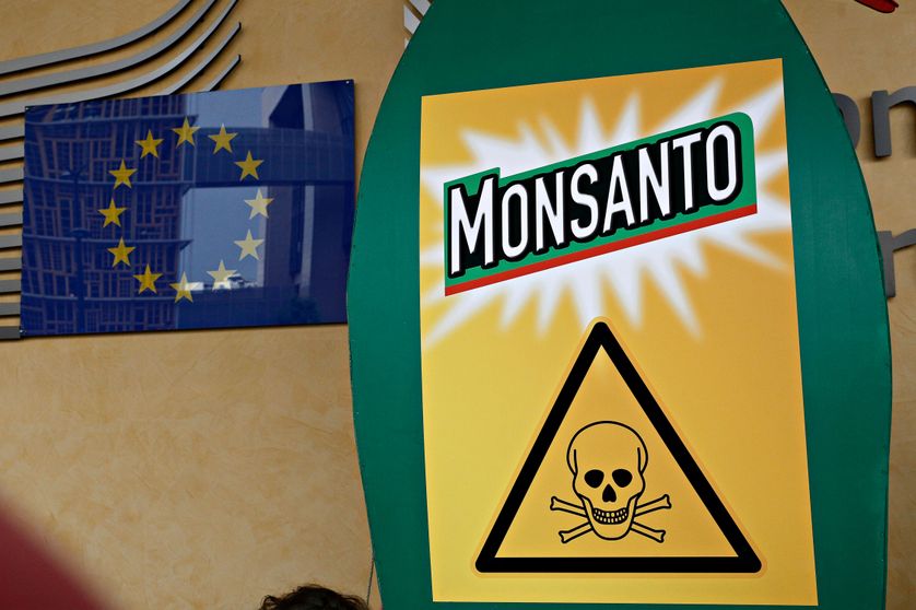 Manifestation contre le fabricant du Glyphosat, devant l'entrée de la Commission européenne à Bruxelles l'été dernier