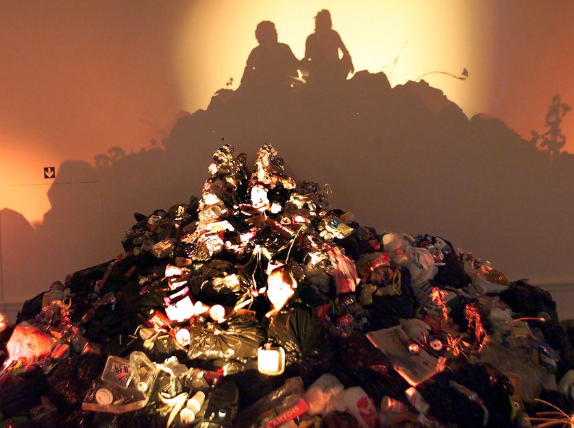 Installation de Tim Noble et Sue Webster. Académie royale de Londres, 22/09/ 2000
