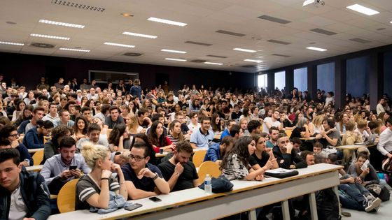 Quatre filières sont particulièrement sous tension : droit, psychologie, médecine et STAPS ©AFP - ESTELLE RUIZ / CITIZENSIDE