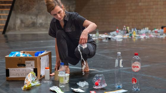 "Oblivion" de Sarah Vanhee est présenté les 13 et 14 octobre à Marseille, au sein du festival Actoral - Phile Deprez