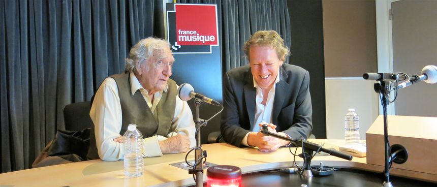 France Musique, studio 131... Serge Rezvani & Benoît Duteurtre (de g. à d.)