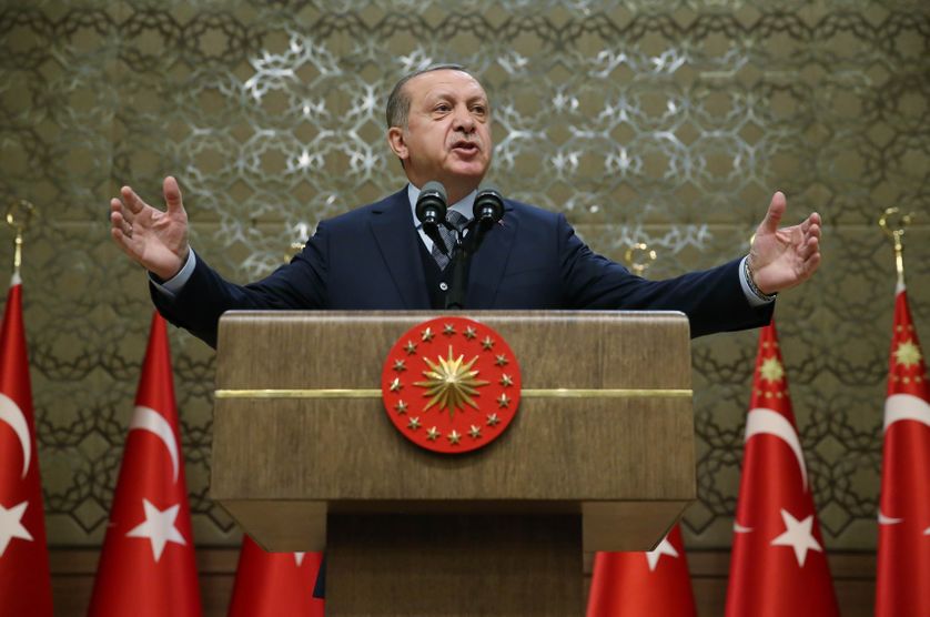 Recep Tayyip Erdogan, à la tribune de son propre palais présidentiel