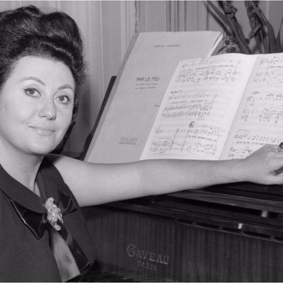 "Je voudrais que l’on se souvienne de moi comme d’une artiste sérieuse et honnête, avec un legato extraordinaire - comme on l’a écrit - et une grande joie de vivre..." Régine Crespin