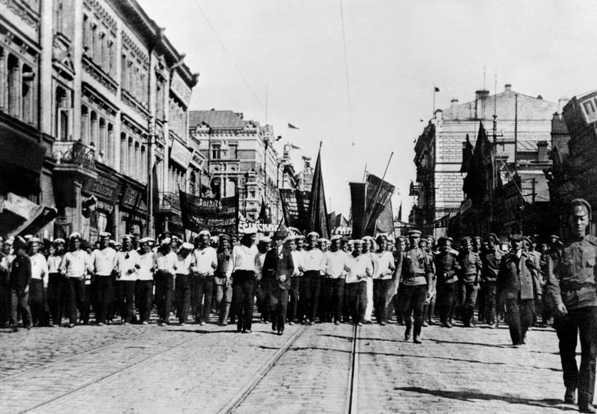 Manifestation de soldats et marins, Vladivostok, mars 1917