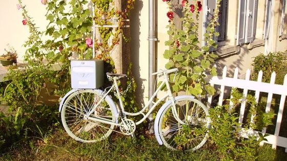 Boîte aux lettres sur un vélo ©Corbis - JPC24M