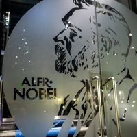 L'entrée du musée Alfred Nobel à Stockholm