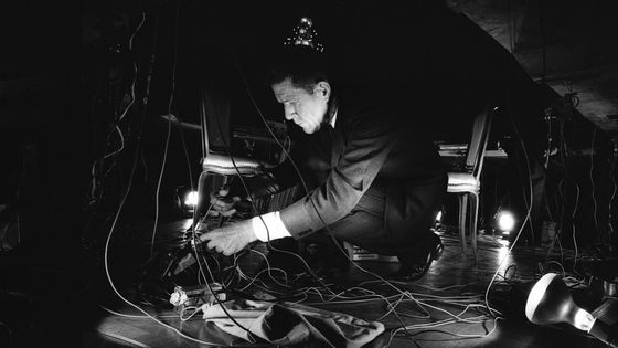 Le compositeur John Cage durant son concert pour l'ouverture du National Arts Foundation, Washington DC, 1966 ©Getty - Rowland Scherman/Getty Images