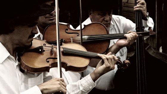 Le Kalotaszeg Trio - Gabriella Czellar