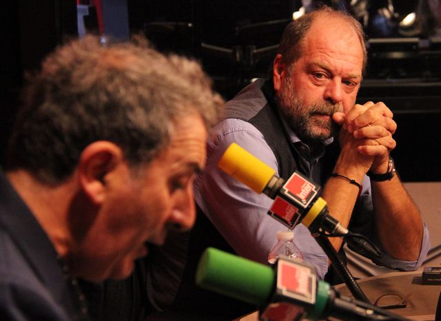 Mission quasi impossible pour François Morel : Détendre l'atmosphère
