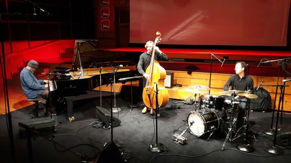 Le Trio Antonin Gerbal, Joël Grip et Pat Thomas en concert A l'Improviste à Radio France