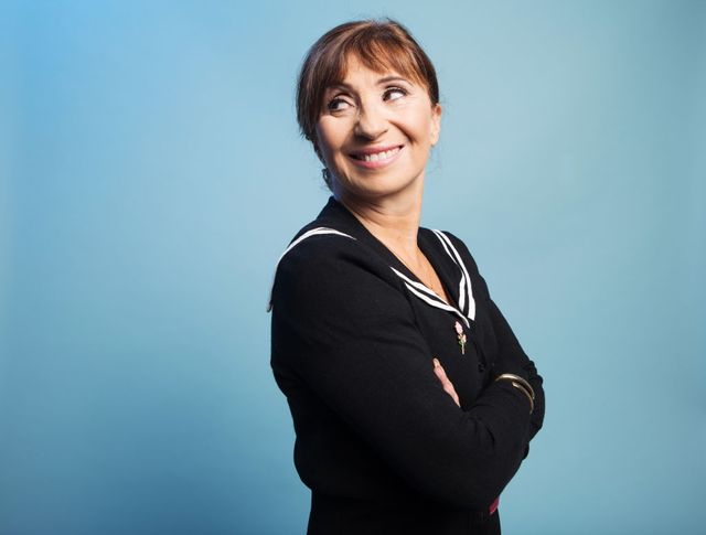 Ariane Ascaride : « Ce qui est important c’est de regarder les autres, d’écouter les autres, et alors, on apprend. »