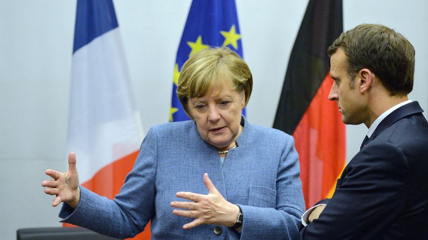 Angela Merkel et Emmanuel Macron à la COP23 à Bonn (Allemagne), le 15 novembre 2017