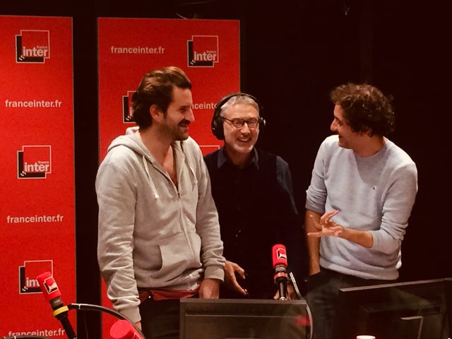 Les membres du Palmashow, avec Antoine De Caunes