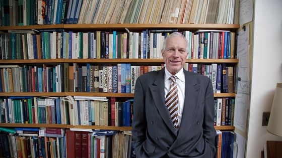 Edmund Phelps, prix Nobel d'économie 2006 ©Getty - James Leynse/Corbis