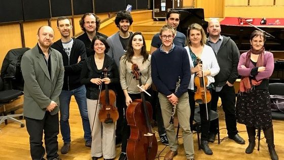 L'ensemble L'Itinéraire et l'équipe Alla Breve au studio 106 - Lucia Peralta