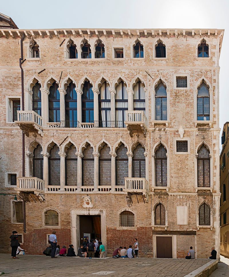 Palazzo Fortuny, già Pesaro Orfei à Venise - La façade sur le Campo san Beneto (09.05.2015)