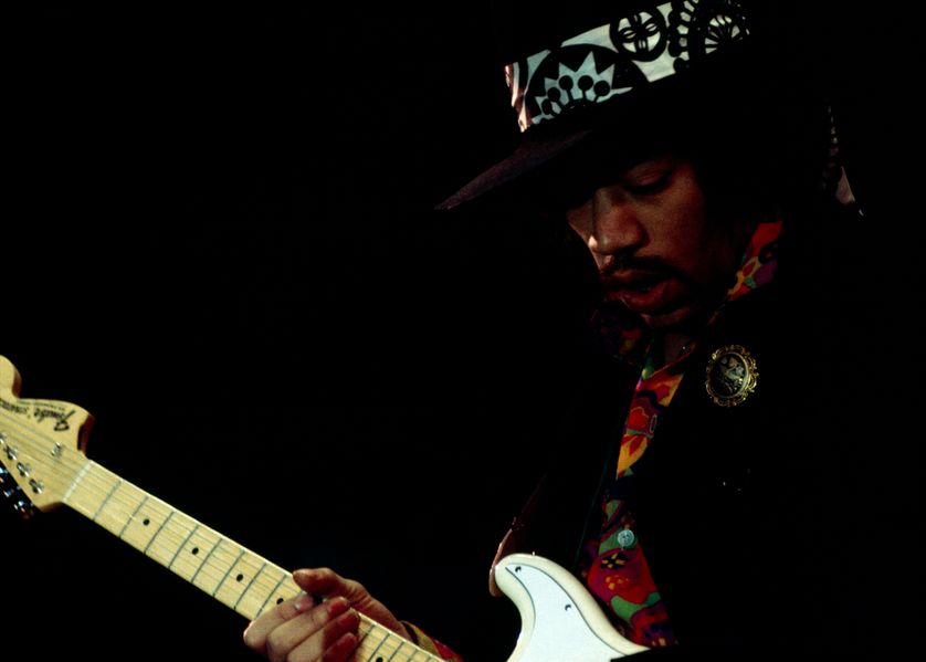 Jimi Hendrix en concert au Royal Albert Hall à Londres en 1968.