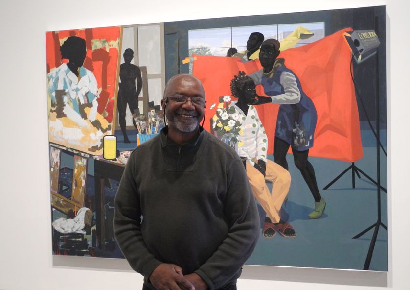 Kerry James Marshall devant son tableau "Untitled (Studio)", Met Breuer Museum of MoMA, New York, 2016