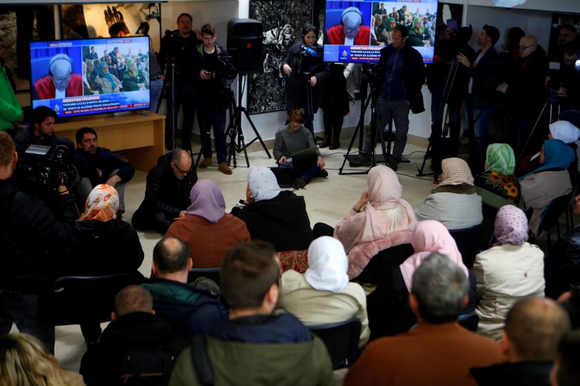 A Srebrenica proches des victimes et survivants suivent en direct le verdict du procès Mladic