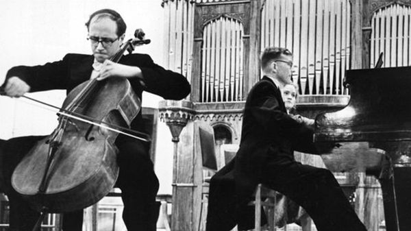 Mstislav Rostropovitch sur ARTE - Patrice Fontanarosa : Bach à Saint-Etienne-du-Mont