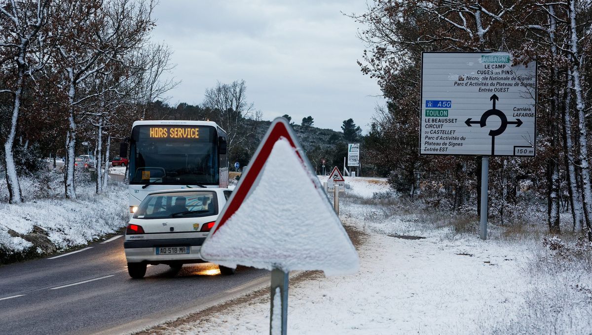 Jusqu A 20 Cm De Neige Attendus Dans Le Var 10 Cm Dans Les Bouches Du Rhone