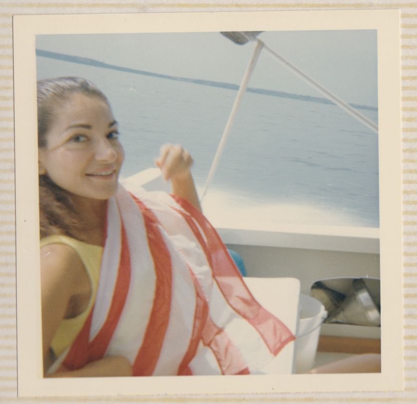 Polaroid autoportrait 1966 en croisière sur le Christina