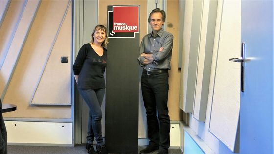France Musique, studio 152... Virginie Tharaud qui Virginie Tharaud "De chant et d'amour" Éditions Jean-Claude Lattès & Philippe Venturini ©Radio France - Annick Haumier