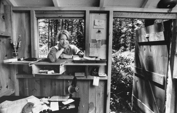 Annie Dillard dans son atelier d'écriture