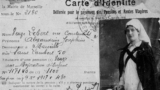 Joséphine Lebert infirmière à l'Hôtel-Dieu de Marseille pendant la guerre 14-18. ©Getty - Didier Pazery/Gamma-Rapho