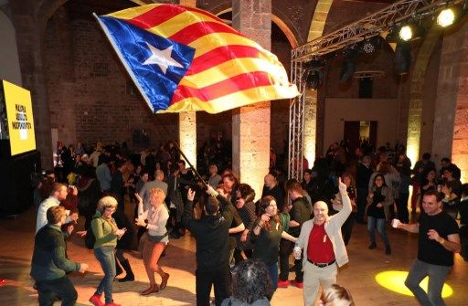 Joie des militants pro-indépendance, hier à Barcelone