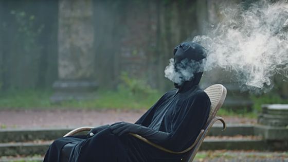 Capture d'écran depuis la vidéo "MGMT - Little Dark Age" du compte youtube MGMTVEVO