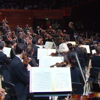 L'Orchestre philharmonique de Radio France dirigé par Myung Whun-Chung interprète l'ouverture de "Carmen" de Georges Bizet