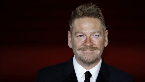 Kenneth Branagh à l'avant-première de "Murder on the Orient Express" au Royal Albert Hall de Londres - novembre 2017 ©AFP - Tolga Akmen