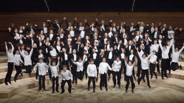 Les Maîtrises de Notre-Dame de Paris et de Radio France avec un programme de Musique Française du XXe siècle