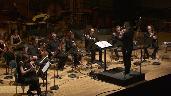 Harrison Birtwistle : "Five Distances" (extrait) sous la direction de Matthias Pintscher