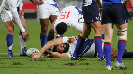 KO de Sébastien Chabal, coupe du monde de rugby en 2007 à Toulouse ©Maxppp - Laurent Theillet