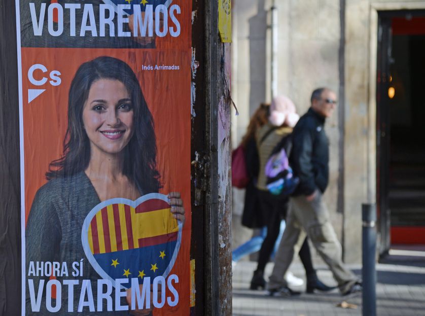 Affiche électorale à Barcelone en faveur de la chef de file du parti Ciudadanos Inès Arrimadas