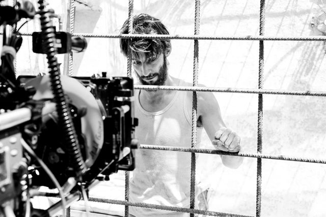 Pierre Niney sur le tournage de "La promesse de l'aube"