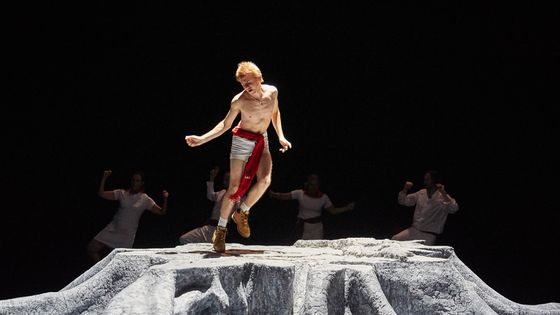 Dimitri Doré dans "A nous deux maintenant" de Jonathan Capdevielle - Pierre Grosbois