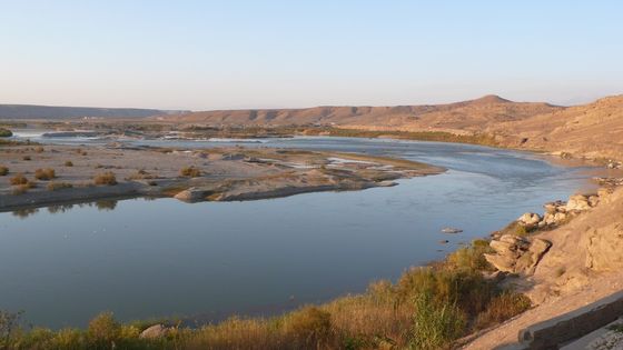 Le fleuve Tigre à la frontière turco-irakienne, dans le nord de la Mésopotamie » - Sébastien de Courtois (2014)