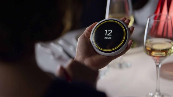 La durée établie de la relation amoureuse dans l'épisode Hang the DJ de la série Black Mirror. - © Jonathan Prime / Netflix
