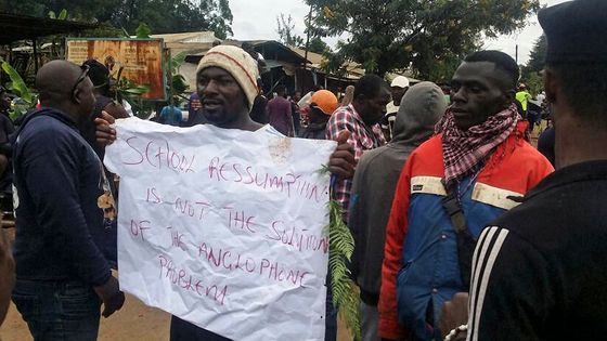 Manifestation contre la discrimination à l'encontre des anglophones du Cameroun ©AFP - STRINGER
